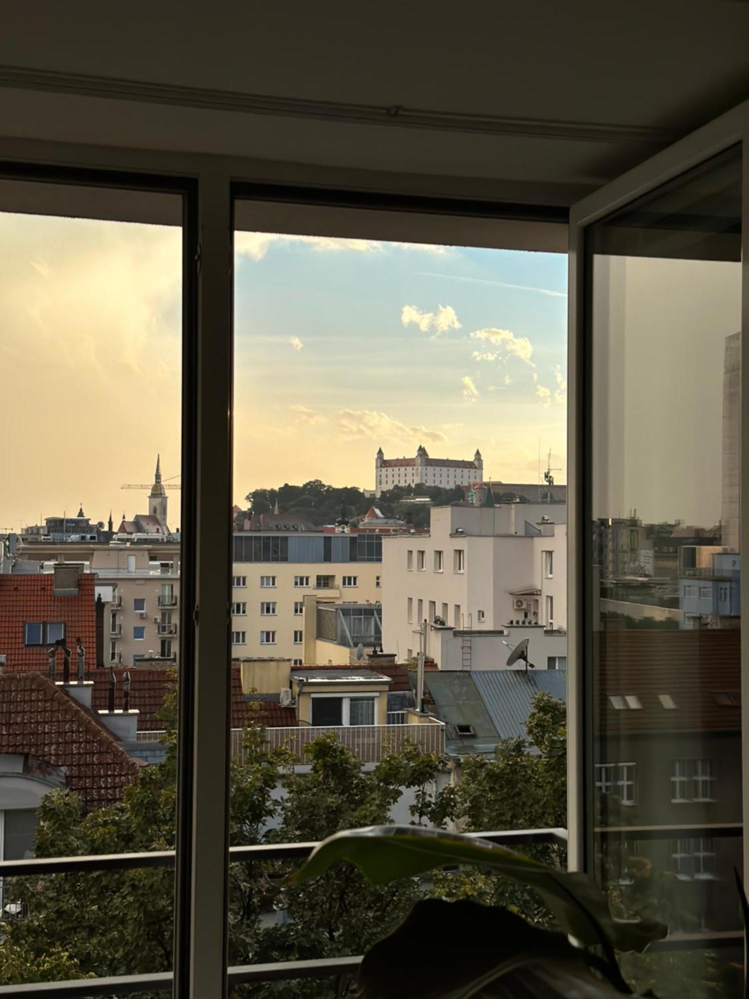 Appartamento Urban Zenhouse No.2 - Breakfast Included Bratislava Esterno foto