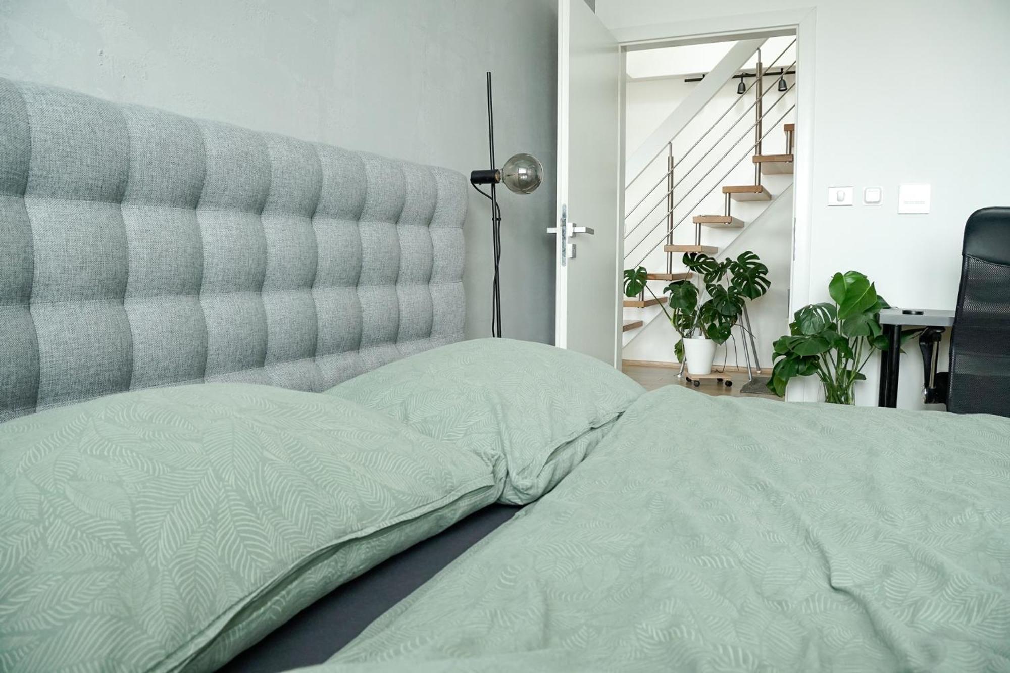 Appartamento Urban Zenhouse No.2 - Breakfast Included Bratislava Esterno foto