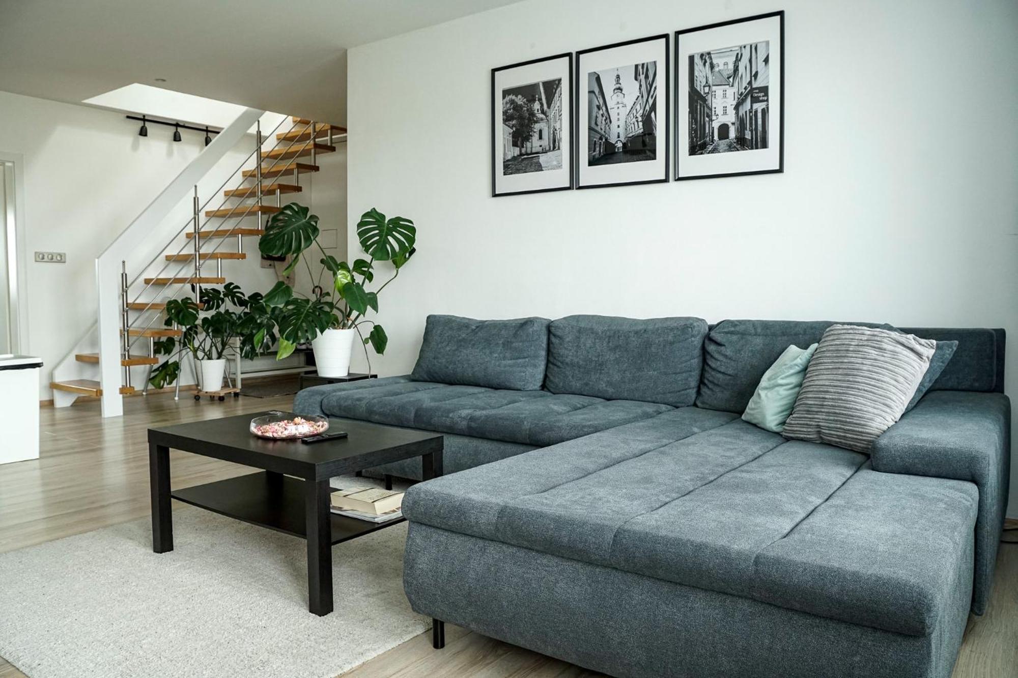 Appartamento Urban Zenhouse No.2 - Breakfast Included Bratislava Esterno foto