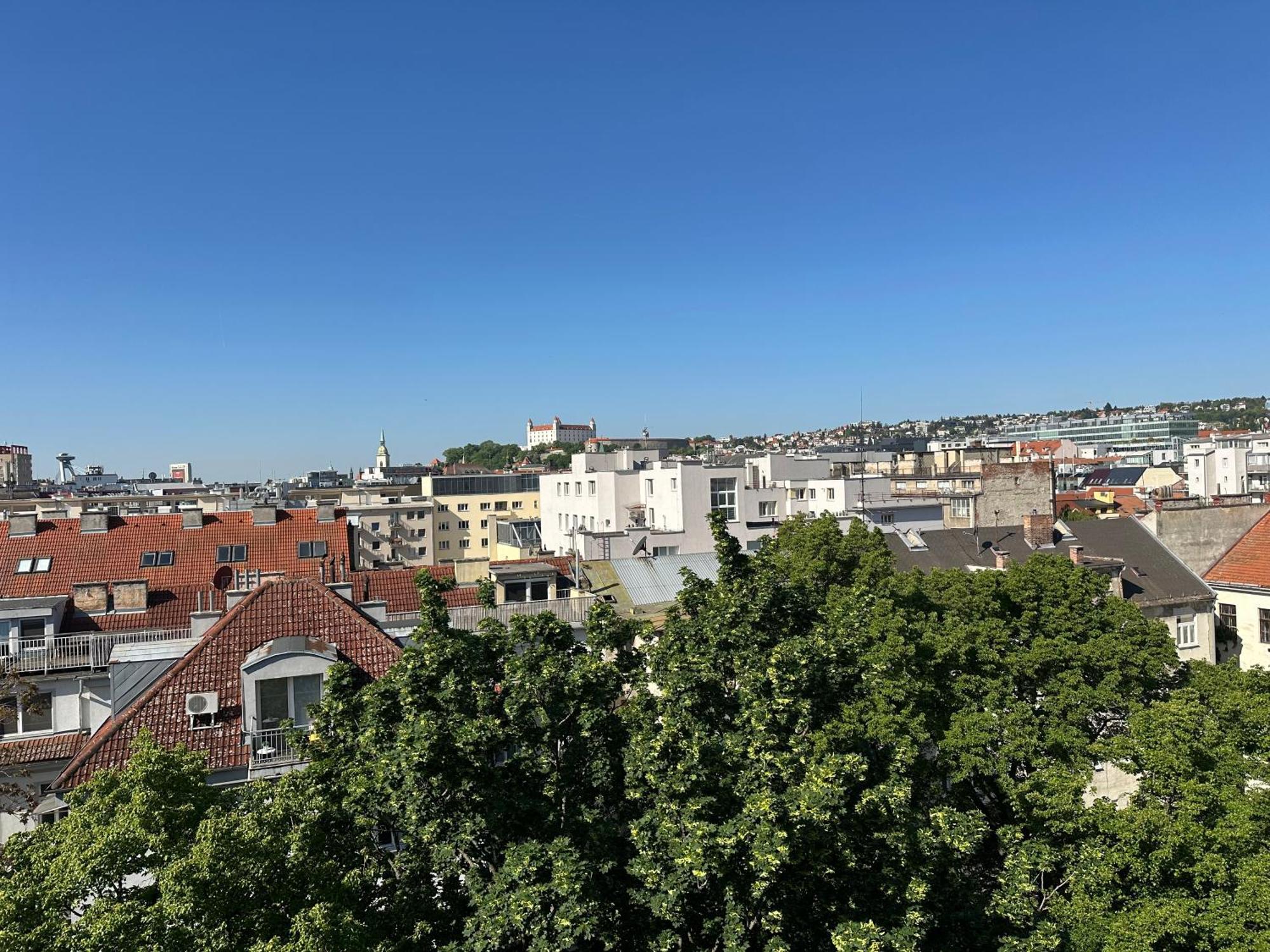 Appartamento Urban Zenhouse No.2 - Breakfast Included Bratislava Esterno foto